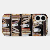 Coques Case-Mate iPhone Halloween Bookshelf Phone Case Ghost Pumpkin (Verso (horizontal))