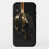 Coques Case-Mate iPhone Head of a golden black structure (Dos)