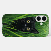 Coques Case-Mate iPhone Hidden Gaze: Black Cat in the Grass (Verso (horizontal))