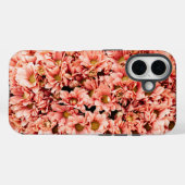 Coques Case-Mate iPhone iPhone 16 Coques avec gros plan des fleurs roses (Verso (horizontal))
