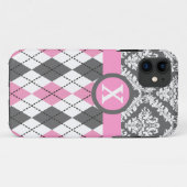 Coques Case-Mate iPhone Jacquard et damas motif rose, jaune monogramme (Dos (Horizontal))