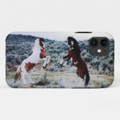 Coques Case-Mate iPhone Jeu de deux jeune chevaux (Dos (Horizontal))