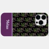 Coques Case-Mate iPhone Joli motif floral violet monogrammé (Verso (horizontal))