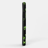 Coques Case-Mate iPhone Joli motif Shamrock, vert sur accessoire noir (Dos/Droite)