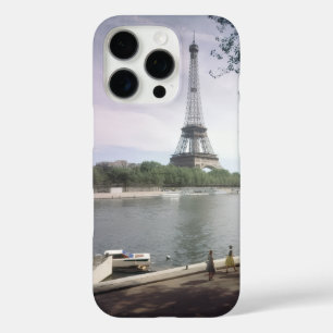 Coques iPhone 16 Pro La Tour Eiffel. Paris, vers 1960.