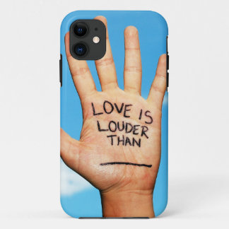 Case-Mate iPhone Case L'amour est un cas plus bruyant de téléphone de