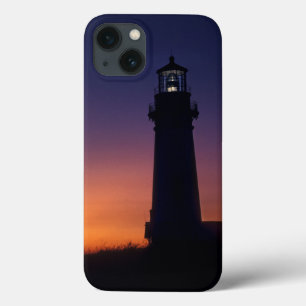 Etui iPhone 13 Le ballon solaire descend sur l'horizon coloré