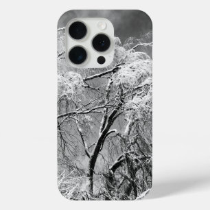 Coque iPhone 15 Pro les arbres l'hiver