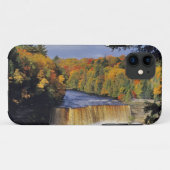 Coques Case-Mate iPhone Les chutes Upper Tahquamenon dans l'UGB au Michiga (Dos (Horizontal))