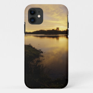 Etui iPhone Case-Mate Lever de soleil sur la rivière Maumme
