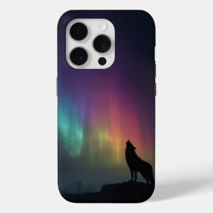 Coque iPhone 15 Pro Loup sous les aurores boréales