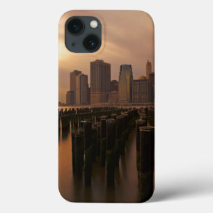 iPhone 13 Coque Lueur de coucher du soleil pendant les cieux
