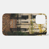 COQUES Case-Mate iPhone MAISON EN BÉTON BLANC ENTOURÉE D'ARBRES DURANT DA (Verso (horizontal))