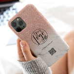 Coque Pour Pour iPhone 14 Pro Max Marbre rose or entreprise logo entreprise qr code<br><div class="desc">Parties scintillant d'or noir et faux rose moderne ombre sur élégant professionnel élégant marbre blanc rose entreprise logo qr code. Une façon simple et efficace de faire connaître votre entreprise.</div>