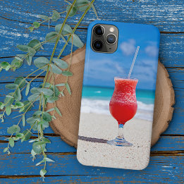 Case-Mate iPhone Case Margarita à la fraise rouge d'été sur une plage tr