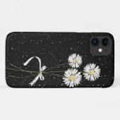 Coques Case-Mate iPhone marguerites blanches avec gouttes de pluie sur noi (Dos (Horizontal))