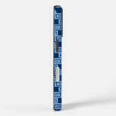 Coques Case-Mate iPhone Méandre de clé grecque en bleu indigo (Verso / Droite)