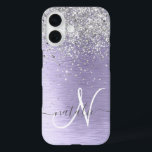Coques iPhone 16 Métal brossé violet Parties scintillant d'argent N<br><div class="desc">Personnalisez facilement ce design branché de boîtier de téléphone chic avec une jolie parties scintillant brillante en argent sur un arrière - plan métallique brossé violet.</div>