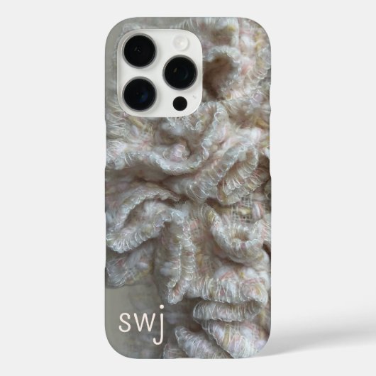 Coques Case-Mate iPhone Monogram Pastel Boho Neutral Gold Cream Ruffle (Verso)