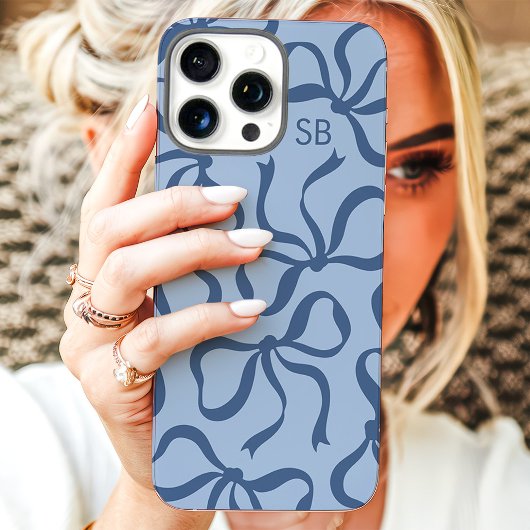 Coques Case-Mate iPhone Monogramme Arc-en-Ciel Bleu Poussiéreux