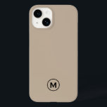 Coque Pour iPhone 14 Monogramme beige minimaliste moderne<br><div class="desc">Boîtier Téléphonique Minimaliste Moderne Beige Noir Monogramme Emblem. Simple monogramme noir et beige avec initiale monogrammée dans la typographie moderne sur un simple arrière - plan beige uni.</div>