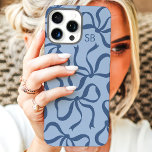 Coques iPhone 16 Pro Max Monogramme bleu foncé<br><div class="desc">Habille ton téléphone en style avec ce boîtier de téléphone bleu chic et tendance ! Doté d'un motif ludique d'arcs dessinés à la main et personnalisé avec votre monogramme, ce coque est le parfait mélange de mode et de fonction. Fabriqué à partir de matériaux durables pour protéger votre téléphone contre...</div>