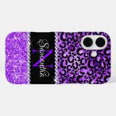 Coques Case-Mate iPhone Monogramme de glam noir et violet (Verso (horizontal))