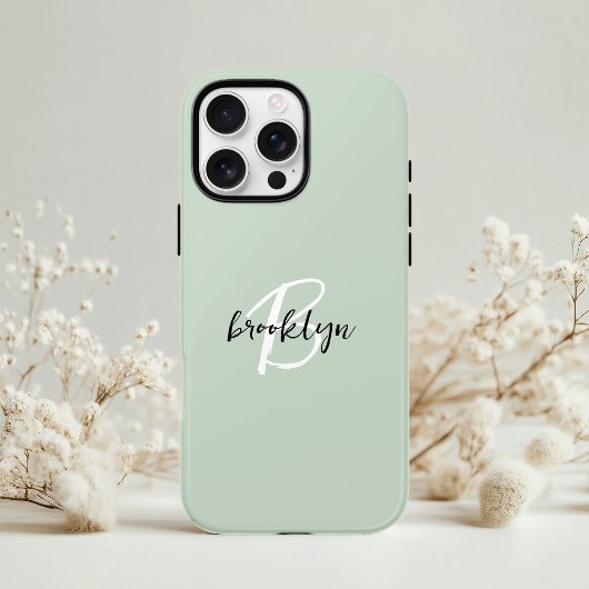 Coques Case-Mate iPhone Monogramme de style vert sauge noir et blanc