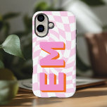 Coques iPhone 16 Monogramme esthétique du tableau de contrôle rétro<br><div class="desc">Améliorez votre iPhone 16 Pro Max avec ce coque audacieux et personnalisé doté d'un motif à damier tendance. Avec l’option d’ajouter deux initiales - votre prénom et votre nom de famille - il est conçu pour donner à votre appareil une touche personnelle tout en faisant une déclaration de style fort....</div>