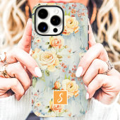 Coques Case-Mate iPhone Monogramme floral aquarelle jaune et pêche