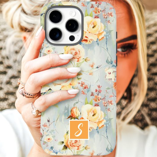 Coques Case-Mate iPhone Monogramme floral aquarelle jaune et pêche