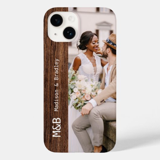 Coques Case-Mate iPhone Monogramme Photo Couple Wood Nom personnalisé (Verso)