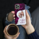 Coque Pour iPhone 14 Plus Monogramme Photo Moderne Marbre Floral Nom personn<br><div class="desc">Monogramme Photo Moderne Marbre Floral Personnalisé Nom iPhone Boîtes dispose de votre photo préférée sur un arrière - plan de fleurs en marbre et violet. Personnalisez avec votre monogramme et votre nom personnalisés en modifiant le texte dans la zone de texte fournie. Conçu par ©Evco Studio www.zazzle.com/store/evcostudio</div>