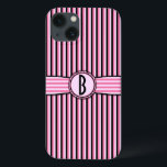 iPhone 13 Coque Monogramme rétro-rayé Motif rose noir<br><div class="desc">Ce design les années 50 coque mignon, girly, légèrement rétro montre des rayures roses, roses claires et noires et un espace que vous pouvez personnaliser / customiser. Ajoutez simplement votre propre monogramme / initial dans le champ "Personnalisez-le". La police carrée donne au monogramme un aspect moderne vintage. Il s'agit d'un...</div>