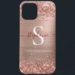 Case-Mate iPhone Case Monogramme Rose Gold Faux-Parties scintillant Girl<br><div class="desc">Ce fabuleux coque iphone présente un arrière - plan en métal brossé or rose avec des bordures de Parties scintillant Faux scintillantes. Ajoutez votre nom et votre initiale pour une touche personnelle. Parfait pour être élégant en déplacement.</div>