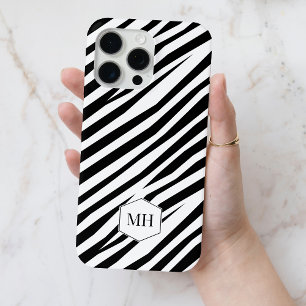 Coque iPhone 15 Pro Max Monogramme Zebra Black and White Chic Motif