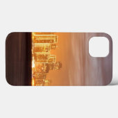 Coques Case-Mate iPhone Moon setting over San Francisco on hazy december (Verso (horizontal))