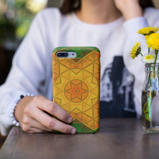 Coques Case-Mate iPhone Mosaic Mandala Flower vert et jaune