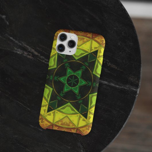 Coques Case-Mate iPhone Mosaïque Kaleidoscope Fleur vert et jaune