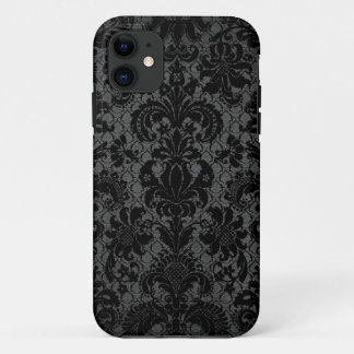 Coque iPhone 11 motif damassé noir en faux dentelle