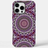 Motif de mandala en kaléidoscope rose améthyste