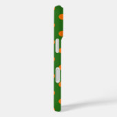 Coques Case-Mate iPhone Motif de points orange sur fond vert  (Verso / Droite)