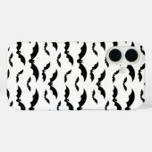 Coques Case-Mate iPhone Motif des chauves-souris d'Halloween noir (Verso (horizontal))