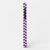 Coques Case-Mate iPhone Motif pourpre foncé de chevrons (Dos/Gauche)