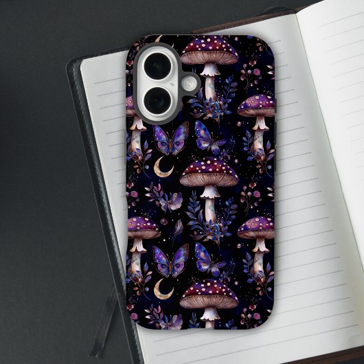 Coques Case-Mate iPhone Motif sorcière foncée florale champignon papillon