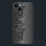 Coques Pour iPhone Noir métallique avec dentelle de marguerite noire<br><div class="desc">Style métallique gris foncé noir brossé avec dentelle en cachemire floral noir. monogramme personnalisable et optionnel</div>
