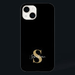 Coque Pour iPhone 14 Noir & Or | Nom personnalisé du monogramme initial<br><div class="desc">Ce design élégant de boîtier téléphonique présente un design moderne simple en noir et or. Faites l'un d'un étui téléphonique gentil avec l'initiale et le nom personnalisés. Ce sera un cadeau unique et cool pour quelqu'un de spécial ou vous-même. Si vous souhaitez modifier les polices ou la position, cliquez sur...</div>