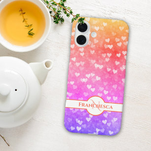 Coques iPhone 16 Plus Nom du monogramme personnalisé Rainbow Heart Bokeh