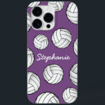 Coques Pour iPhone Nom personnalisé unique Volleyball violet<br><div class="desc">Un coque iPhone pro max cool avec un nom personnalisé et un peu de volley-ball sur fond violet pastel.</div>