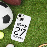 Coque Pour iPhone 14 Numéro de sport noir et blanc simple<br><div class="desc">Élevez votre jeu avec notre coque iphone Simple Black and White Sports Number. Customisez-le avec le numéro de votre joueur favori et soutenez votre équipe sur le terrain et hors du terrain. Parfait pour les garçons, les filles et les enfants sportifs qui veulent montrer leur amour pour le jeu !...</div>